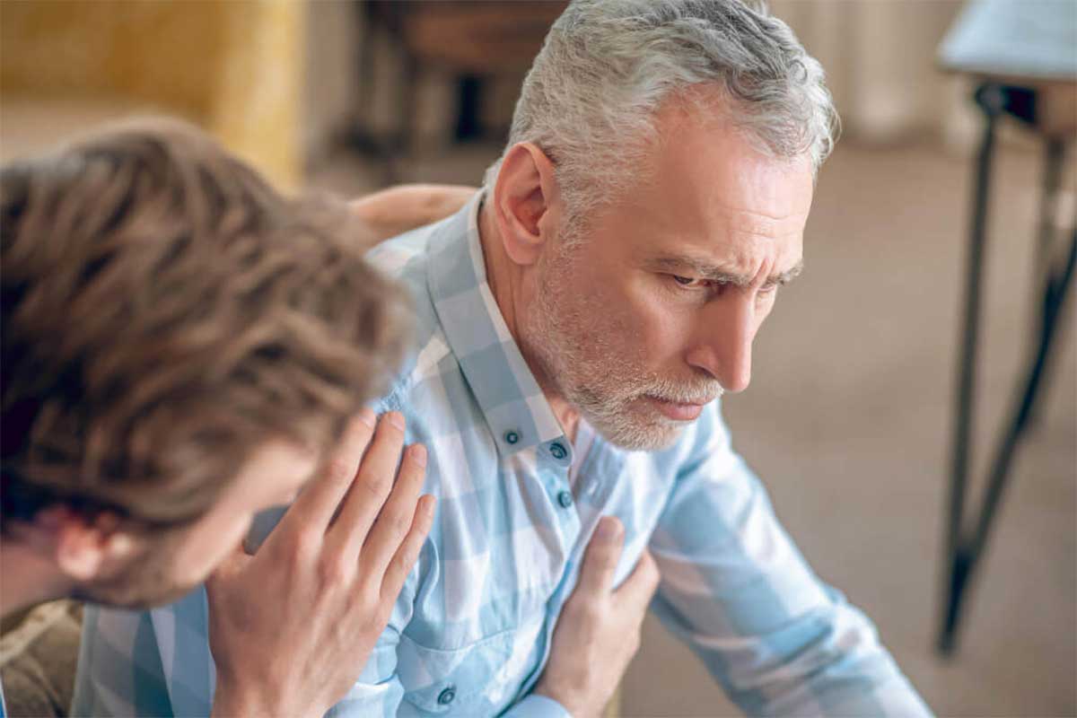 اقدامات حیاتی در لحظات اولیه حمله قلبی