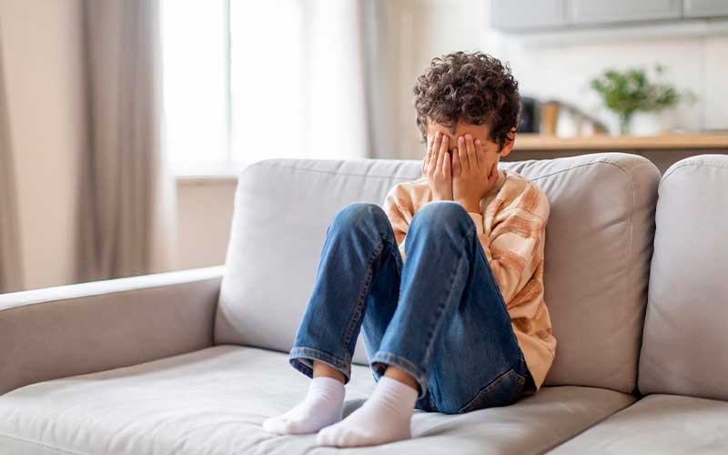 چگونه بفهمیم که فرزندمان دچار اختلال اضطرابی است؟