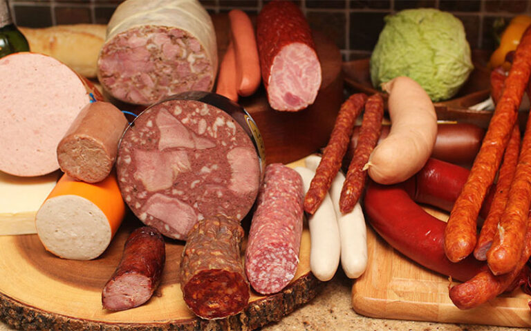 سوسیس و کالباس؛ تهدیدی جدی برای نسل آینده!